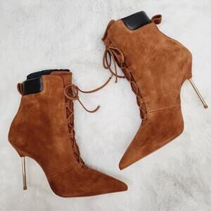 NEW Good American Scandal Lace Up Heeled Bootie Suede Tobacco